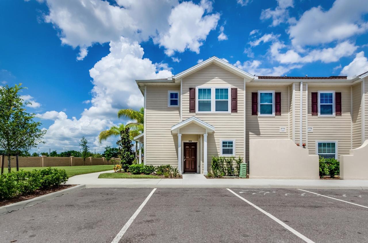 Booking Orlando Florida Rental